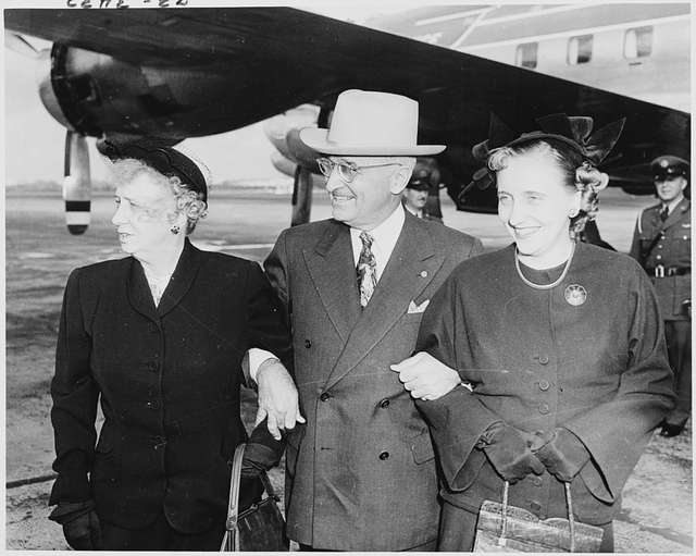 Photograph of President Truman with Mrs. Truman and their daughter ...