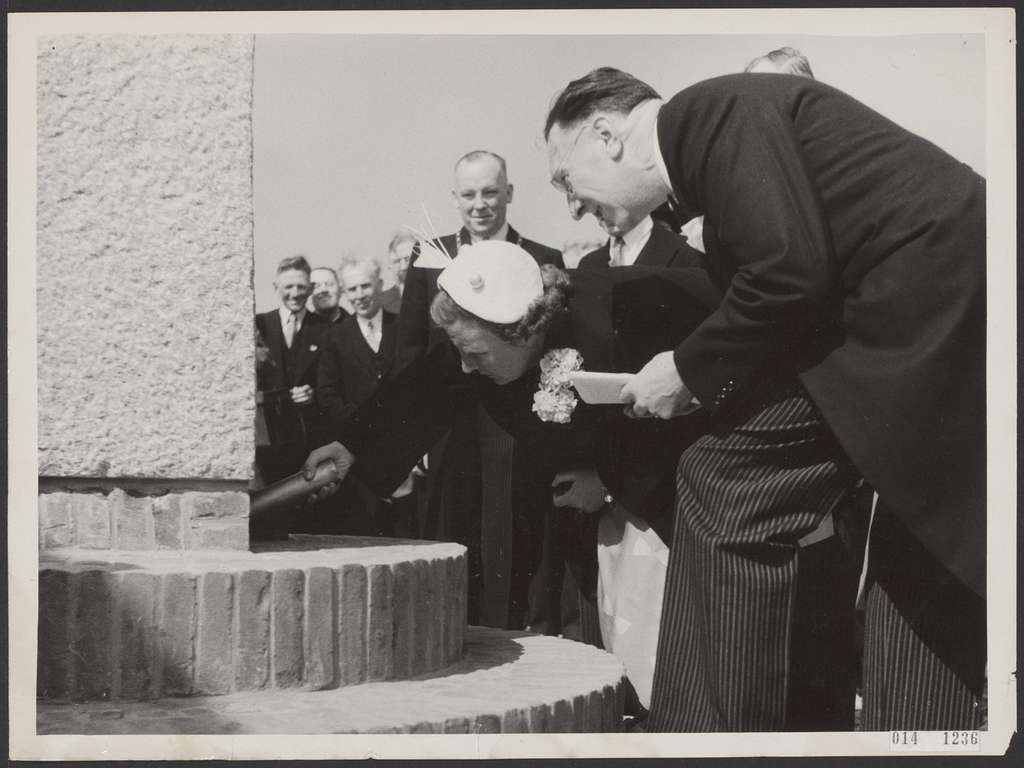 Koninklijk Huis Koninginnen Monumenten Metselen Documenten Ministers Julia Bestanddeelnr