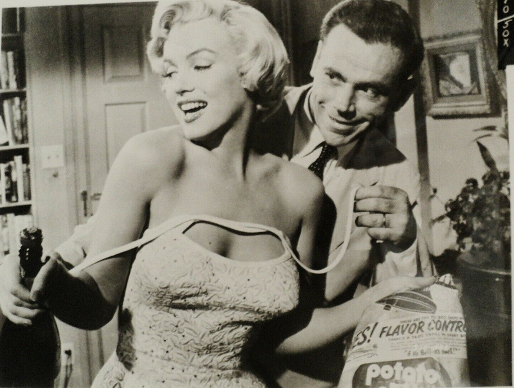 Marilyn Monroe And Tom Ewell In A Promotional Photo For The Movie The Seven Year Itch 1955 
