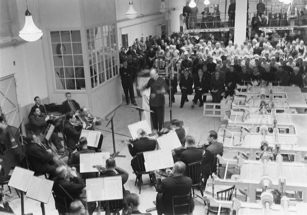 7 Finnish radio symphony orchestra Images: PICRYL Public Domain Search