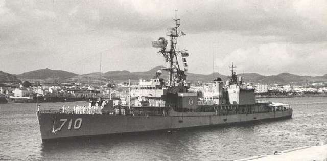 USS Gearing (DD-710) in port, in the 1960s - PICRYL - Public Domain ...