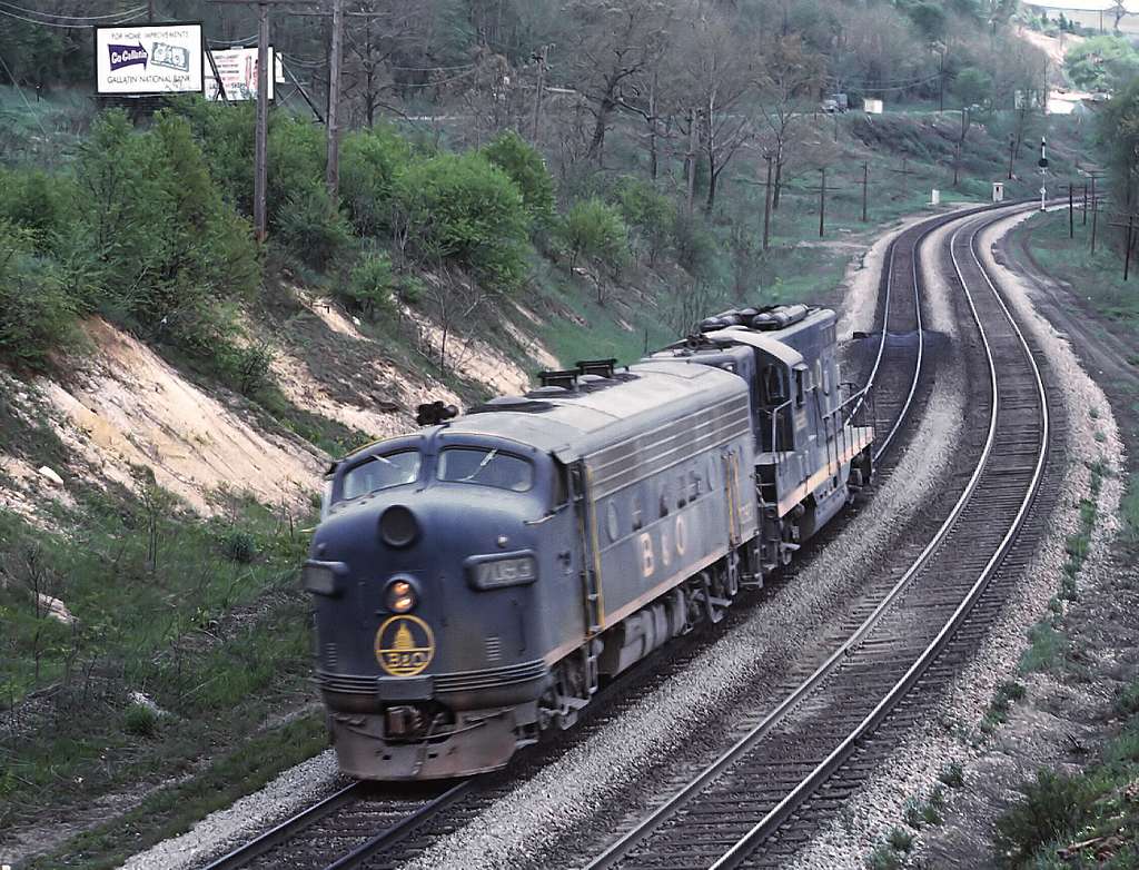 10 Emd f 7 locomotives of the baltimore and ohio railroad Images: PICRYL -  Public Domain Media Search Engine Public Domain Search