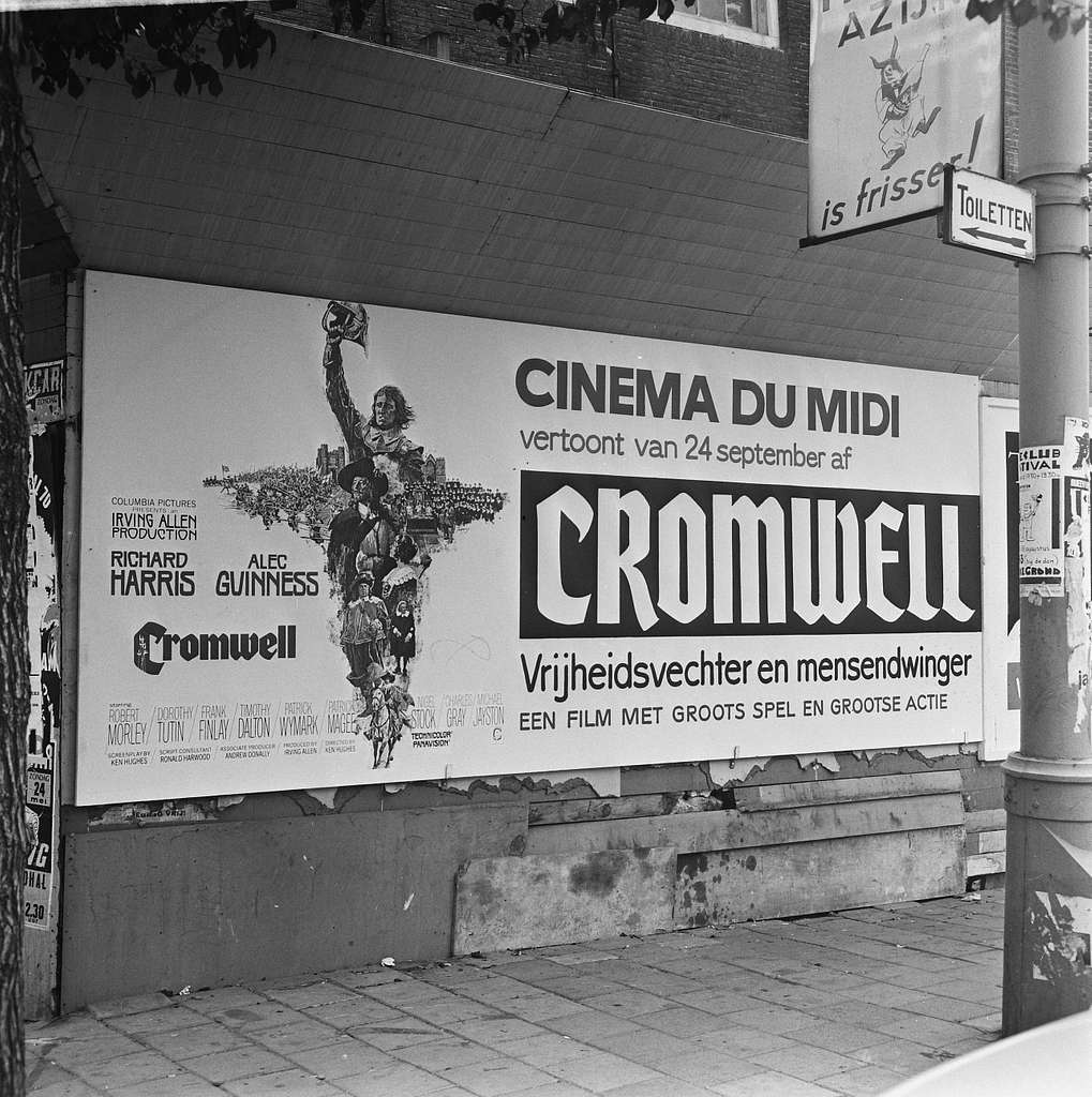 opdracht-columbia-film-reclamebord-n-a-voorburgwal-picryl