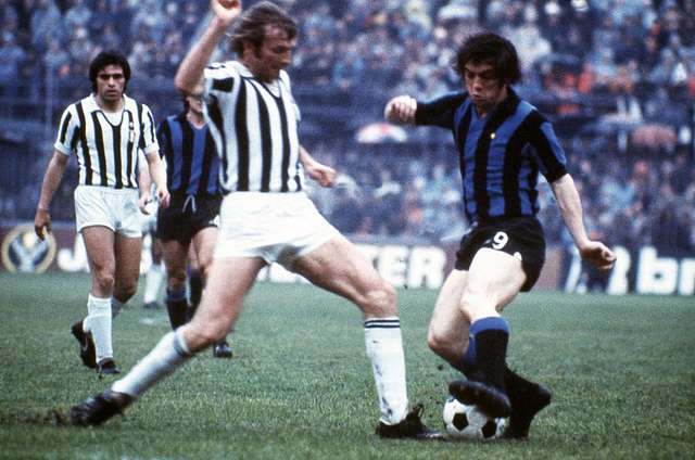 File:Juventus FC 1970-71.jpg - Wikimedia Commons