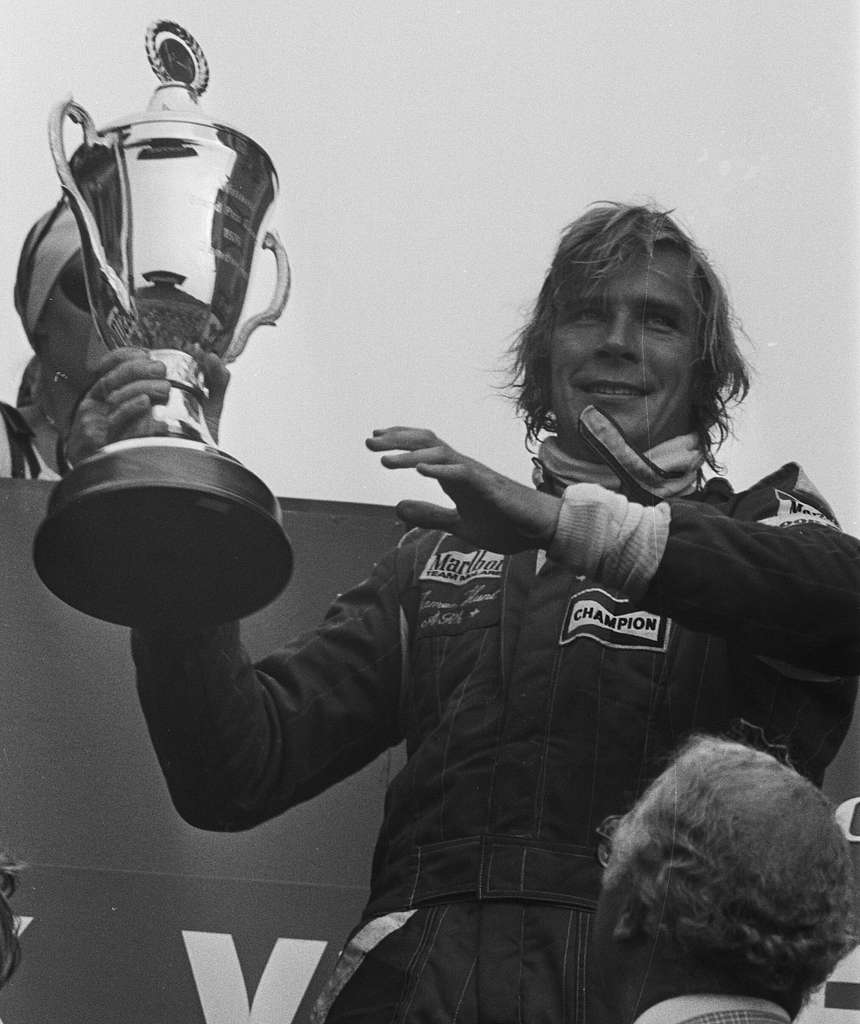 Dutch Grand Prix trophies hark back to historic traits