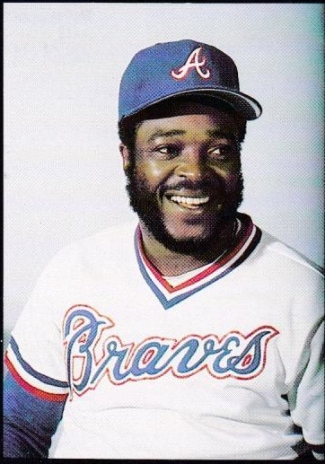 Larry Bradford - Atlanta Braves - PICRYL - Public Domain Media