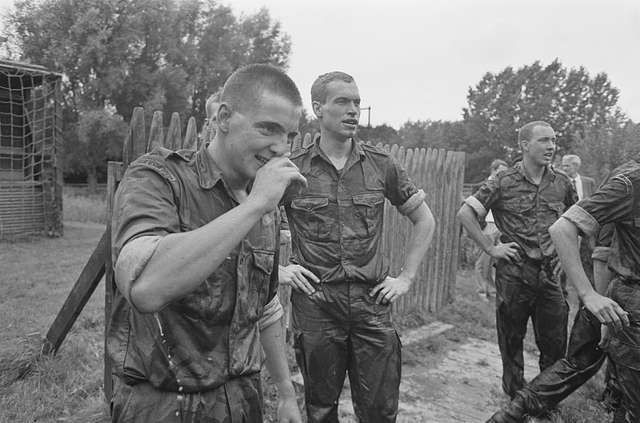 Prins Maurits In Militaire Dienst Bij Korps Mariniers - PICRYL - Public ...