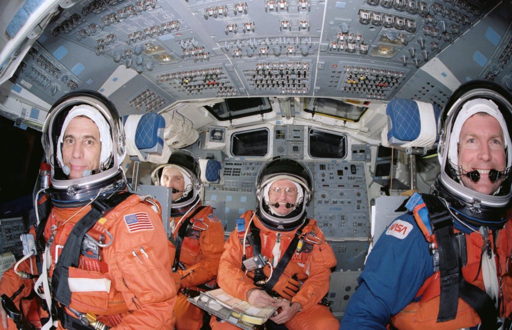 STS-29 Discovery, OV-103, crewmembers in JSC crew compartment trainer ...