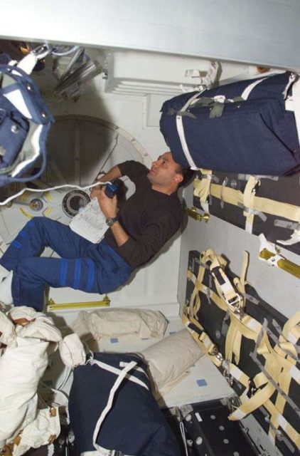 How Astronauts Sleep. Sleeping in Space.