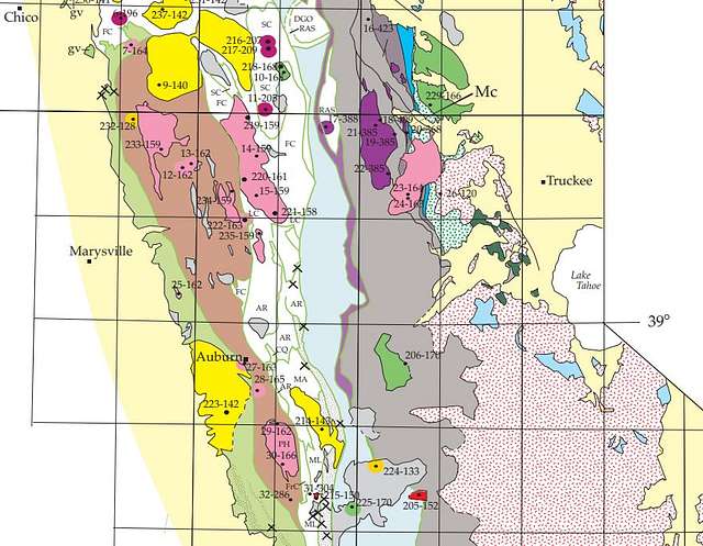 Geologic map depicting the Smartville Complex and other accreted ...