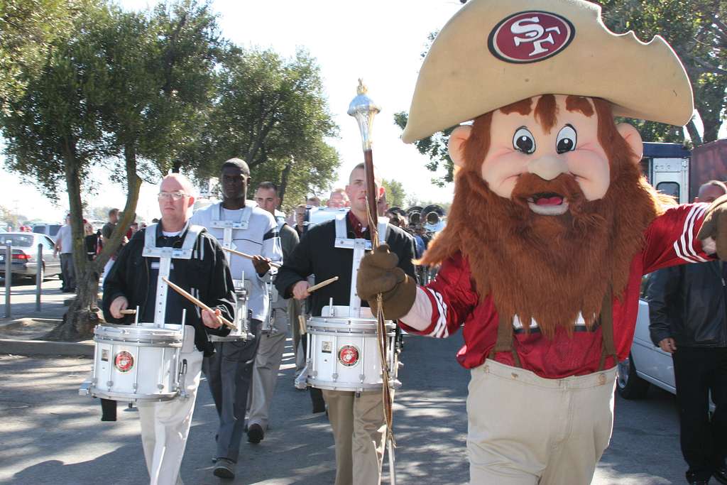 Sourdough Sam, the San Francisco 49ers mascot, leads - NARA & DVIDS Public  Domain Archive Public Domain Search