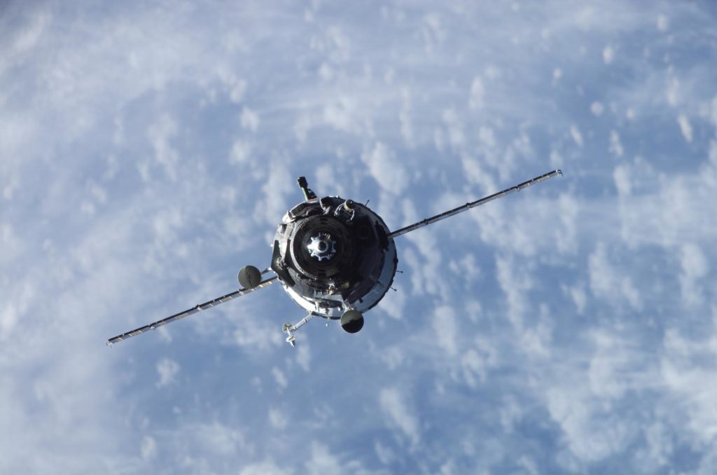 Soyuz 14 (TMA-10) spacecraft approaches the International Space Station ...