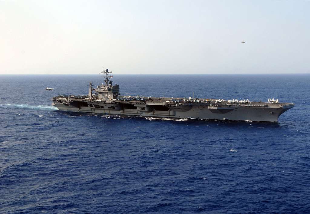 The Nimitz-class aircraft carrier USS Abraham Lincoln - PICRYL Public ...