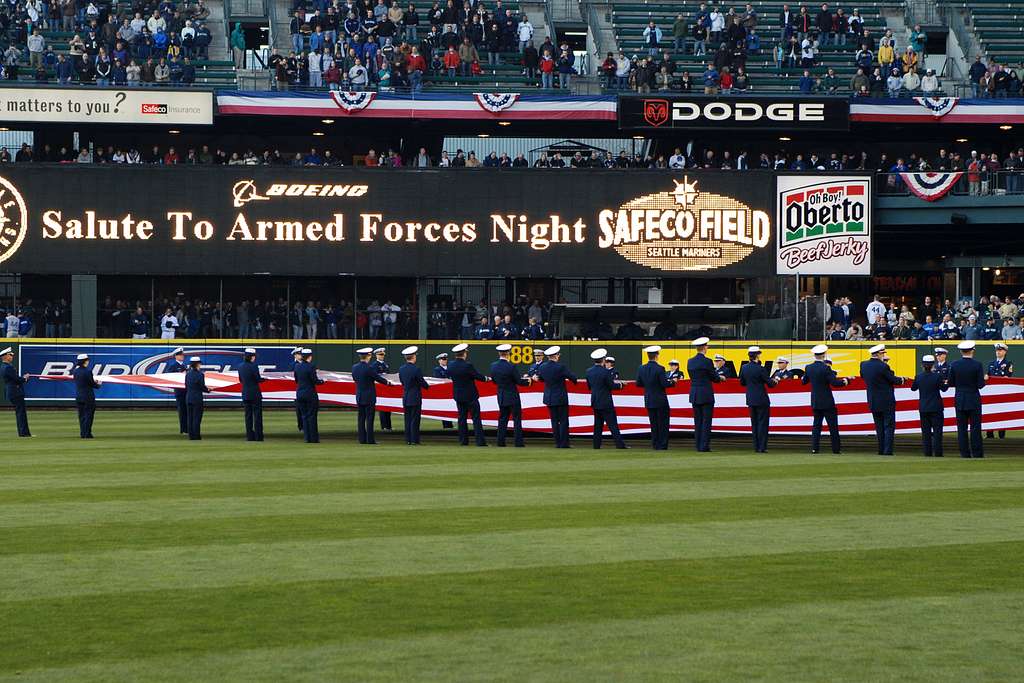 File:Seattle Mariners Salute the Armed Forces Night (Image 9 of 10).jpg -  Wikipedia