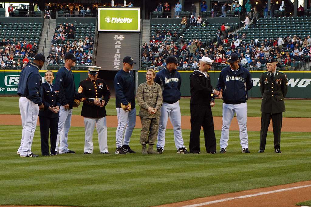 File:Seattle Mariners Salute the Armed Forces Night (Image 9 of 10).jpg -  Wikipedia