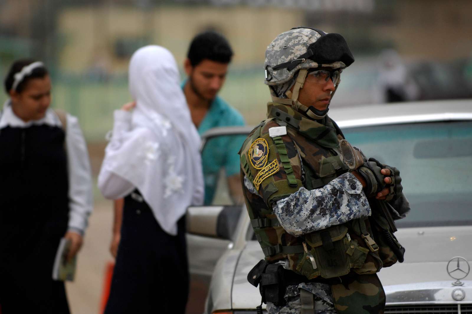 An Iraqi Soldier Stands A Security Watch At The Entrance - NARA & DVIDS ...