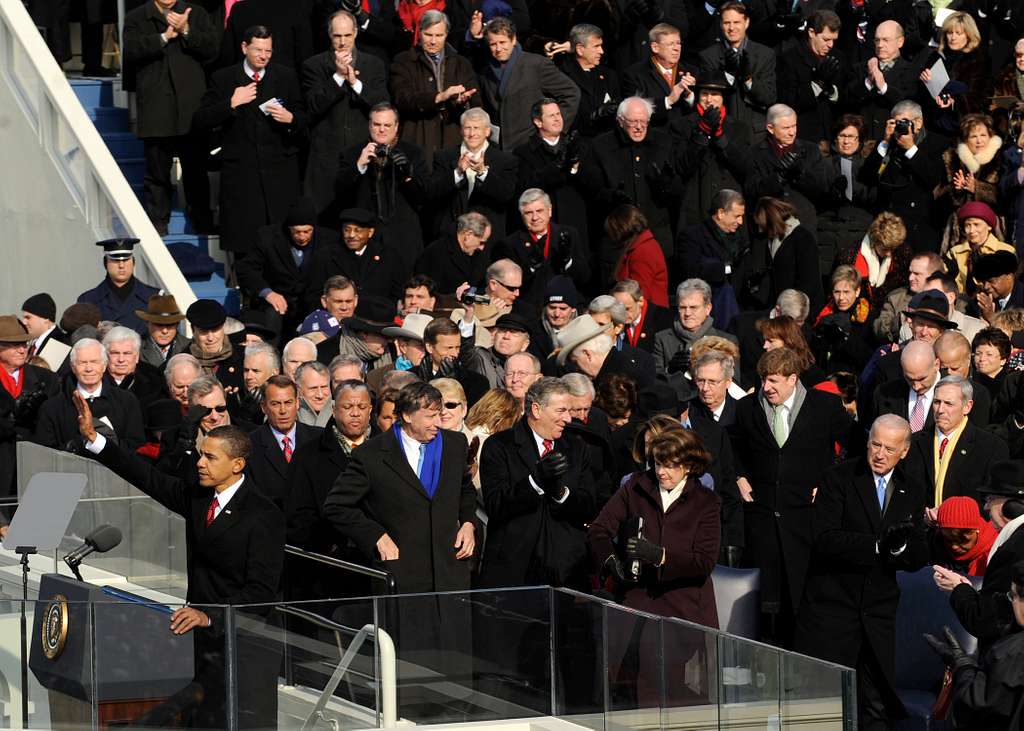 Crowds pouring toward Invesco for Obama speech