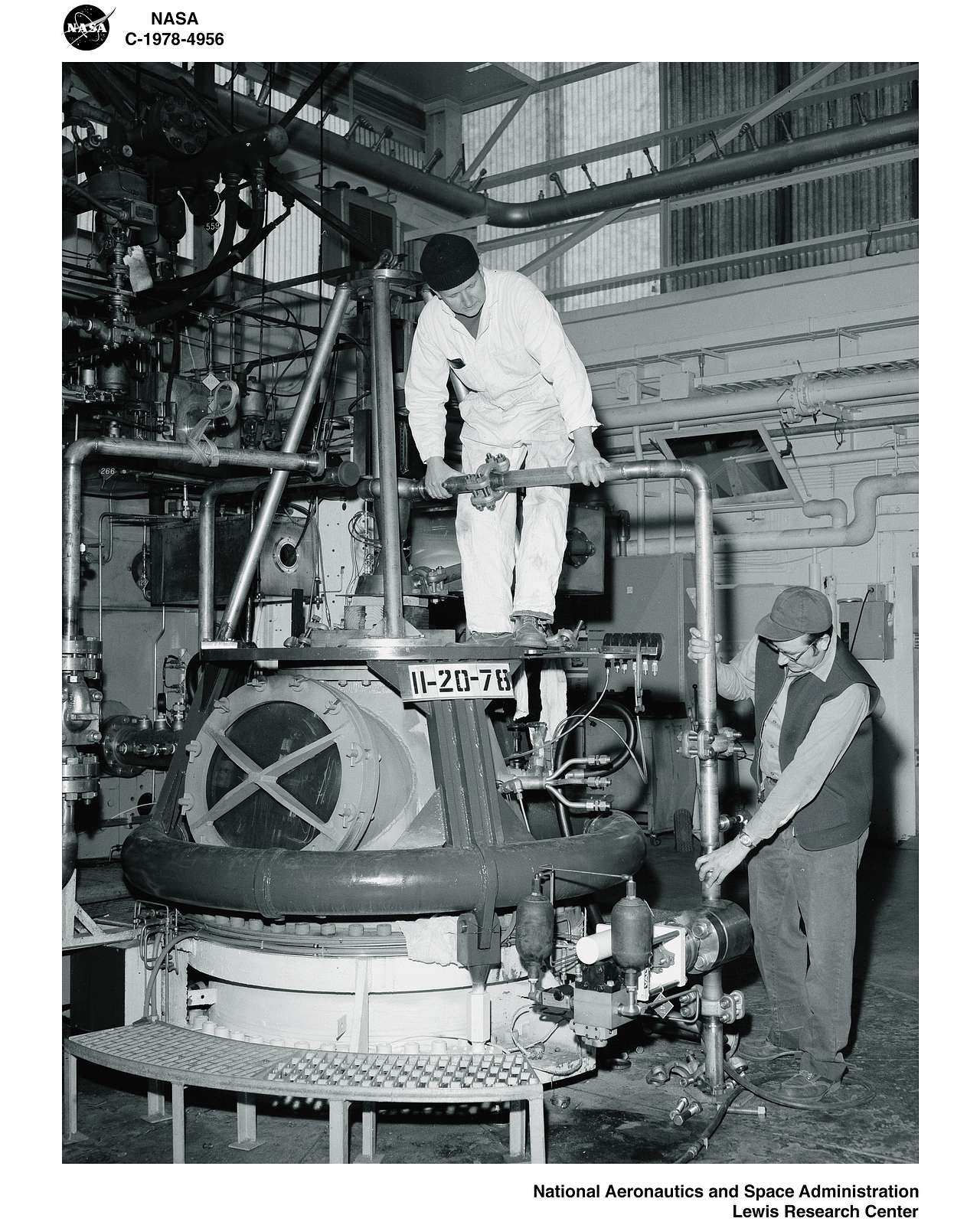 PIPEFITTERS IN THE ROCKET ENGINE TEST FACILITY RETF INSTALLING HIGH PRESSURE ROCKET PIPING ON