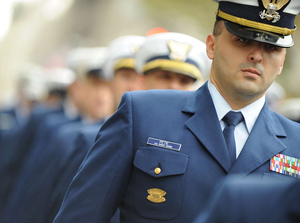 DVIDS - Images - Marines part of New York Jets pre-game ceremony [Image 1  of 4]