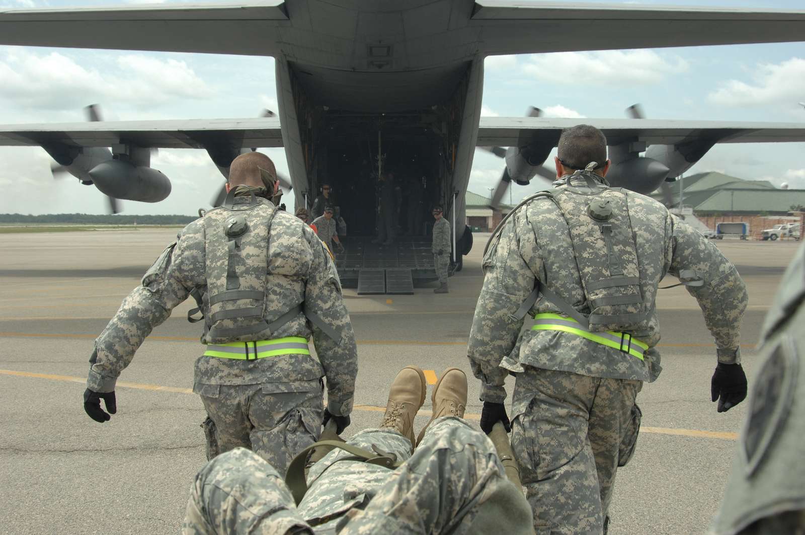 Members of the U.S. Army's 382nd Minimal Care Detachment, - NARA ...