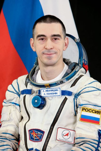 Expedition 1 training - PICRYL Public Domain Image