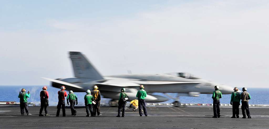 An F/A-18C Hornet assigned to the “Ragin Bulls” of - NARA & DVIDS ...