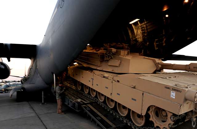 U.S. Marine Corps M1A1 Abrams Tank Drives Up The Ramp - PICRYL Public ...