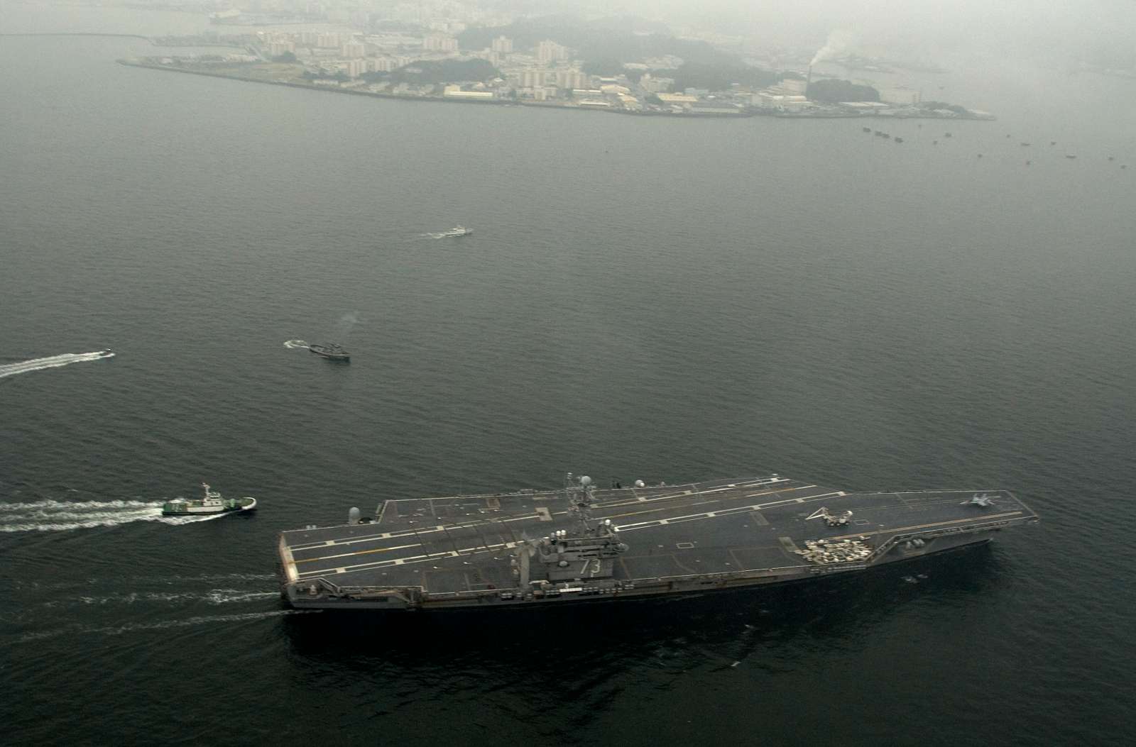 The Aircraft Carrier USS George Washington Returns - NARA & DVIDS ...