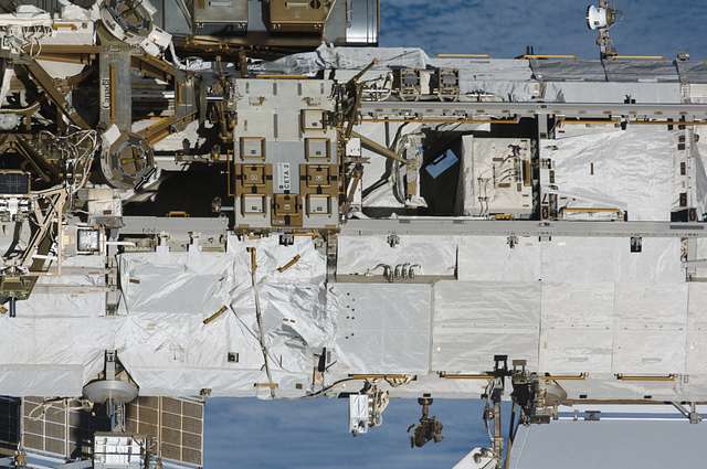 Fly Around View Of The Iss By The Sts 127 Crew Nara And Dvids Public