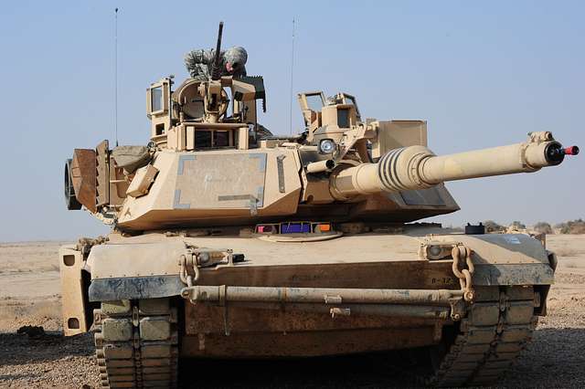 A U.S. Army soldier from Tiger Squadron, 3rd Armored - NARA & DVIDS ...