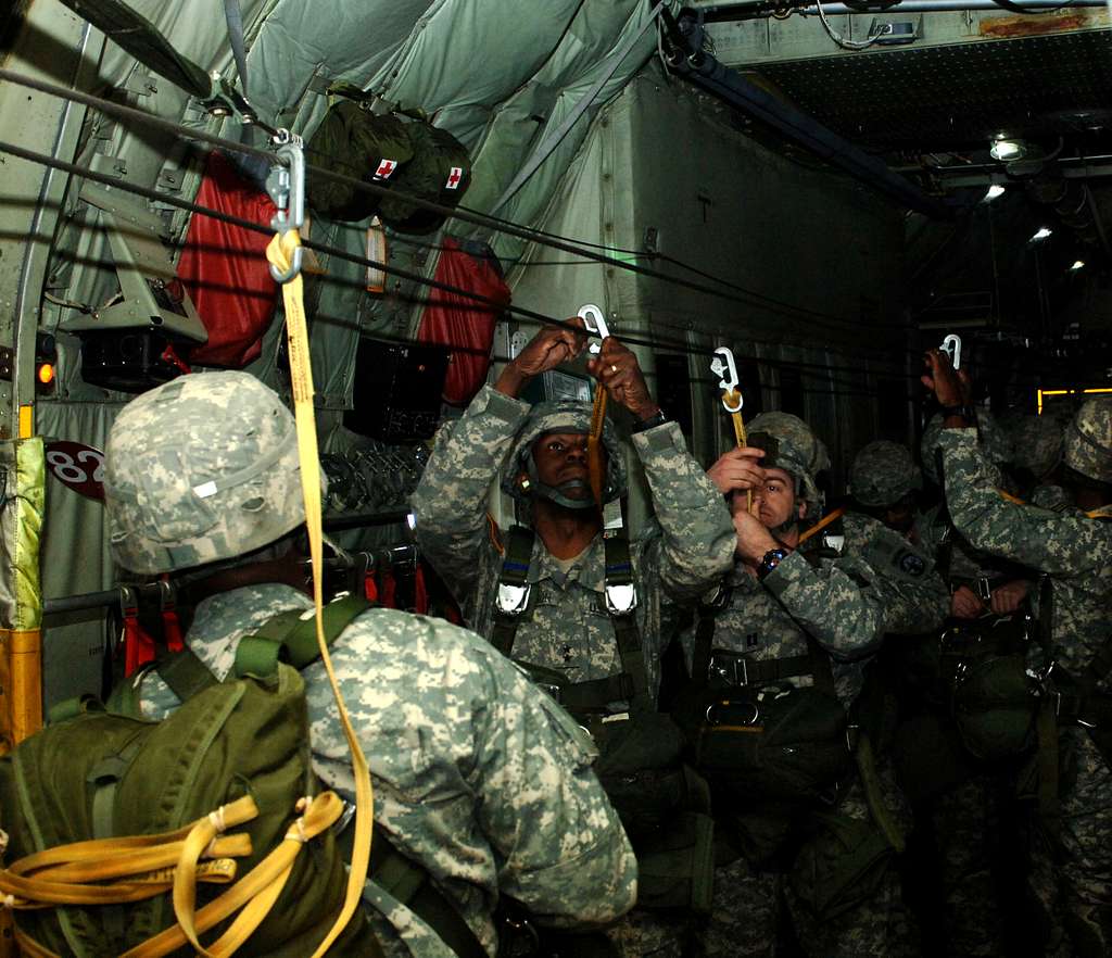 Maj. Gen. Rodney Anderson, center, deputy commander - PICRYL Public ...