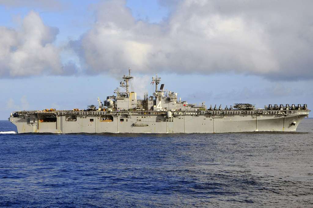 The amphibious assault ship USS Boxer transits the - NARA & DVIDS ...