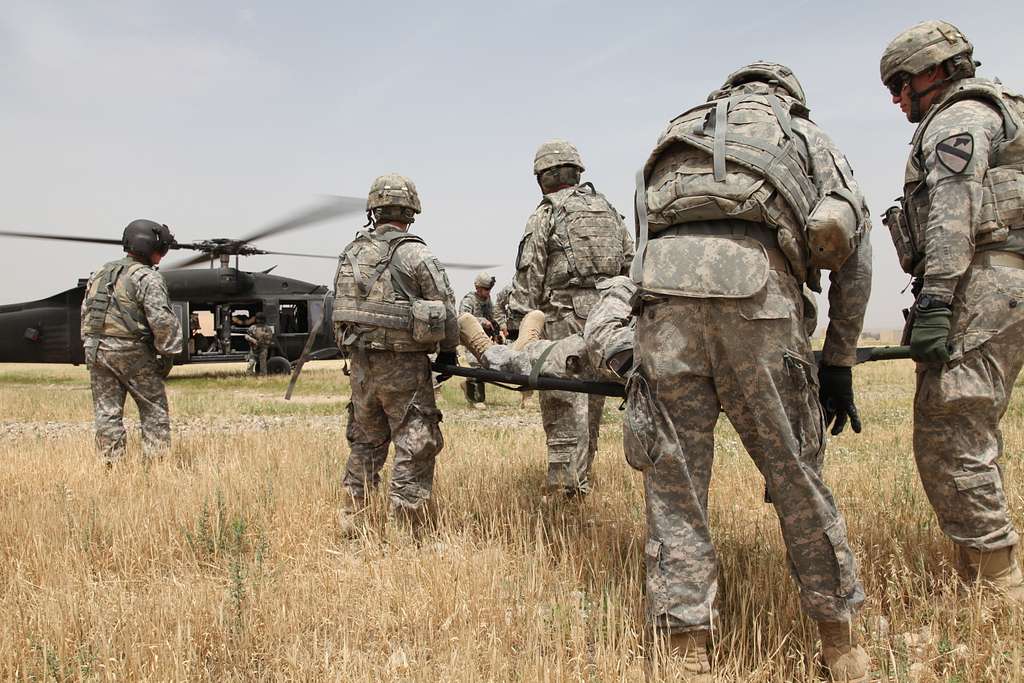 U.S. Army soldiers from 2nd Battalion, 12th Cavalry - NARA & DVIDS ...