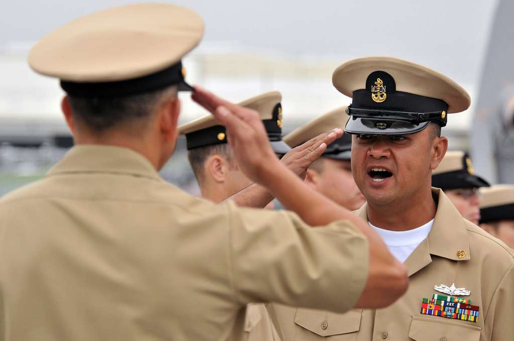 Chief Petty Officer Anegelo Lobo, gas turbine system - PICRYL Public ...