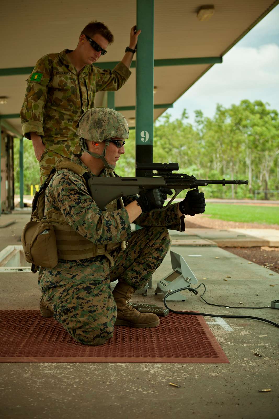 An Australian Army Soldier With 5th Battalion, Royal - NARA & DVIDS ...