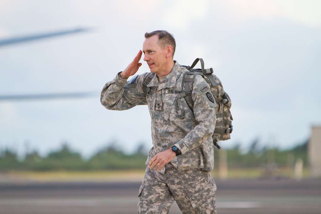 The 25th Infantry Division Headquarters Soldiers Return - NARA & DVIDS ...