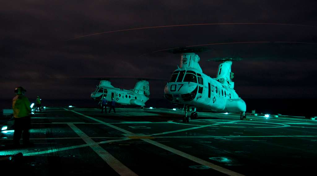 CH-46 Sea Knight helicopters assigned to the Dragons - PICRYL - Public  Domain Media Search Engine Public Domain Image