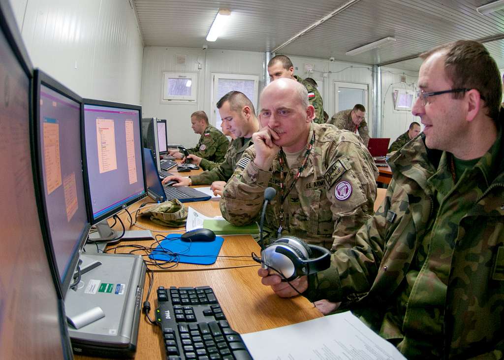 Col. Troy Phillips, deputy commander of Polish Task - PICRYL - Public ...