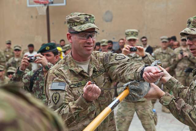 U.S. Army Command Sgt. Maj. Royce Manis of 2nd Battalion, - NARA ...