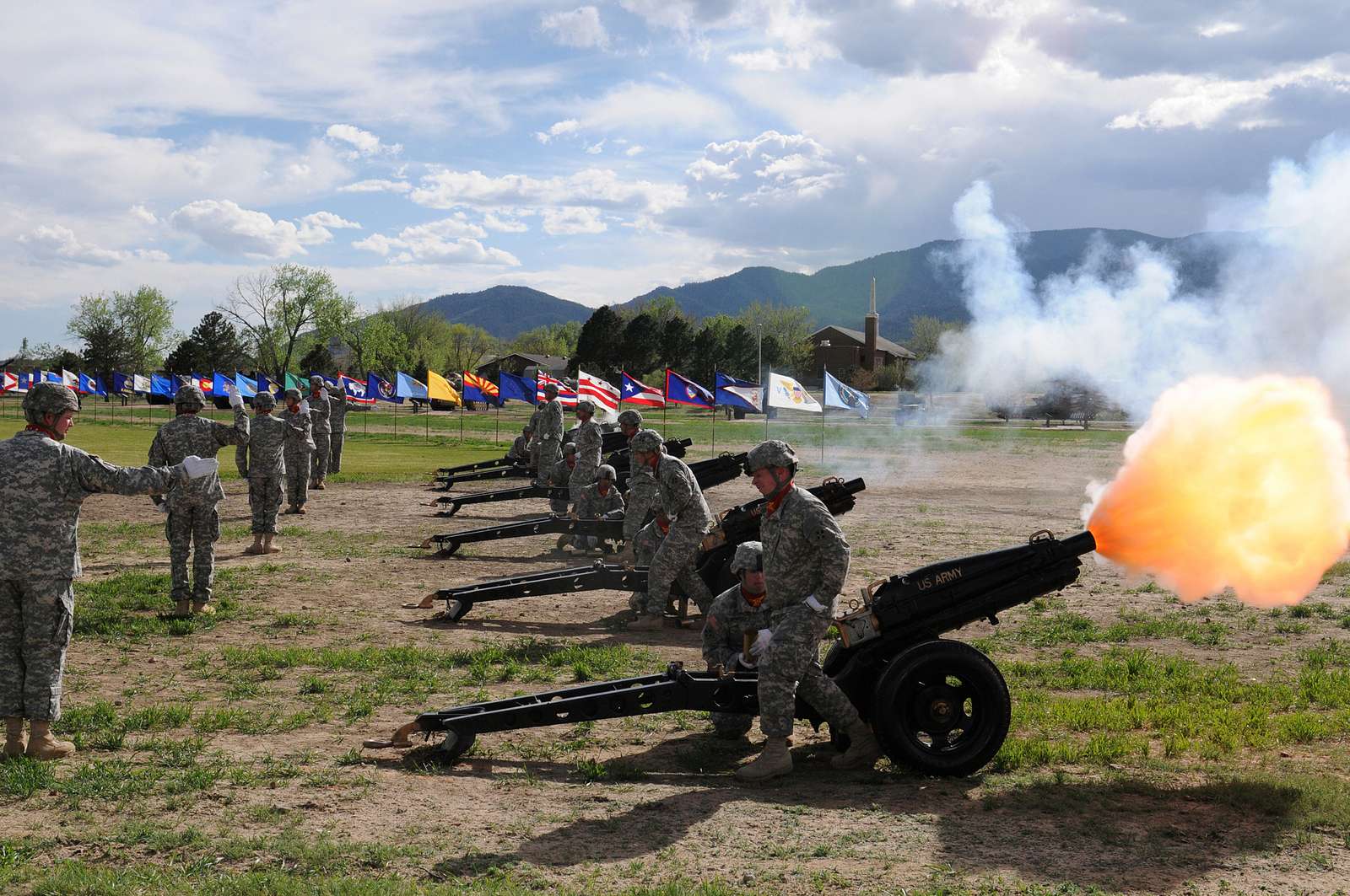 Soldiers Of Battery B, 3rd Battalion, 29th Field Artillery - NARA ...