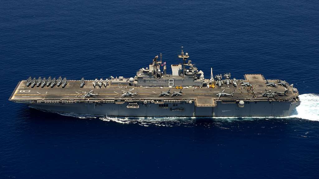 The amphibious assault ship USS Makin Island (LHD 8) - PICRYL - Public ...