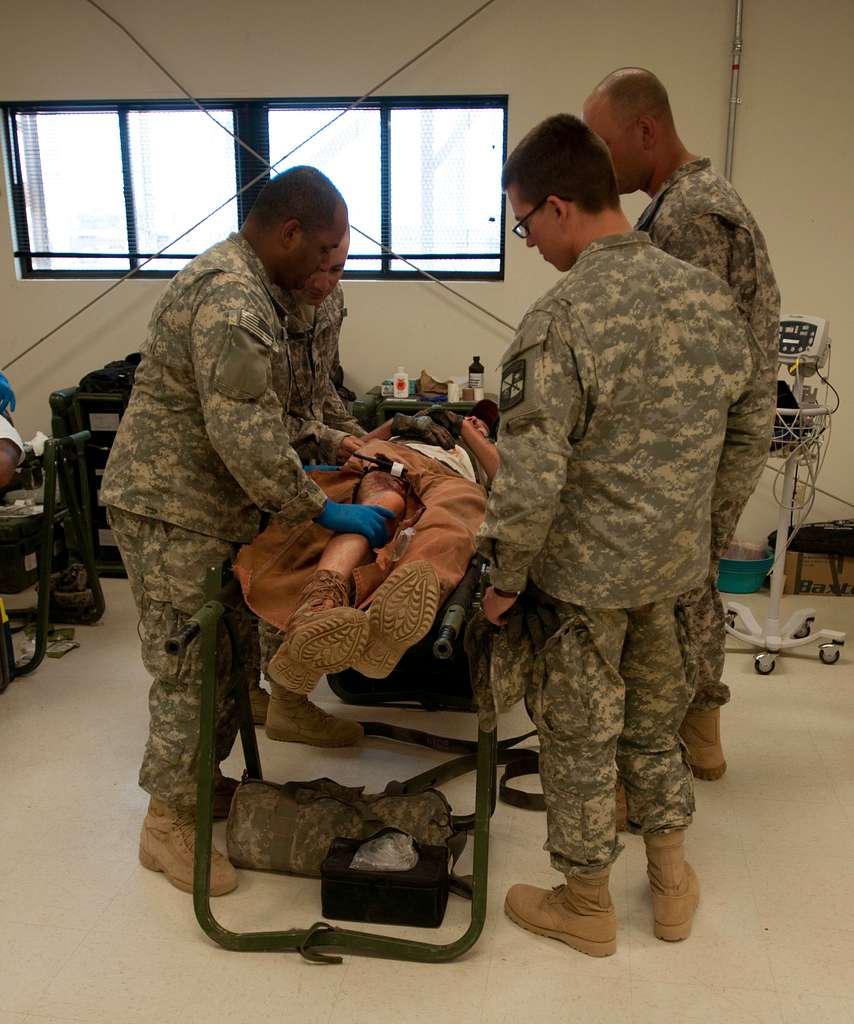 Assessing and treating role players acting as casualties - NARA & DVIDS ...