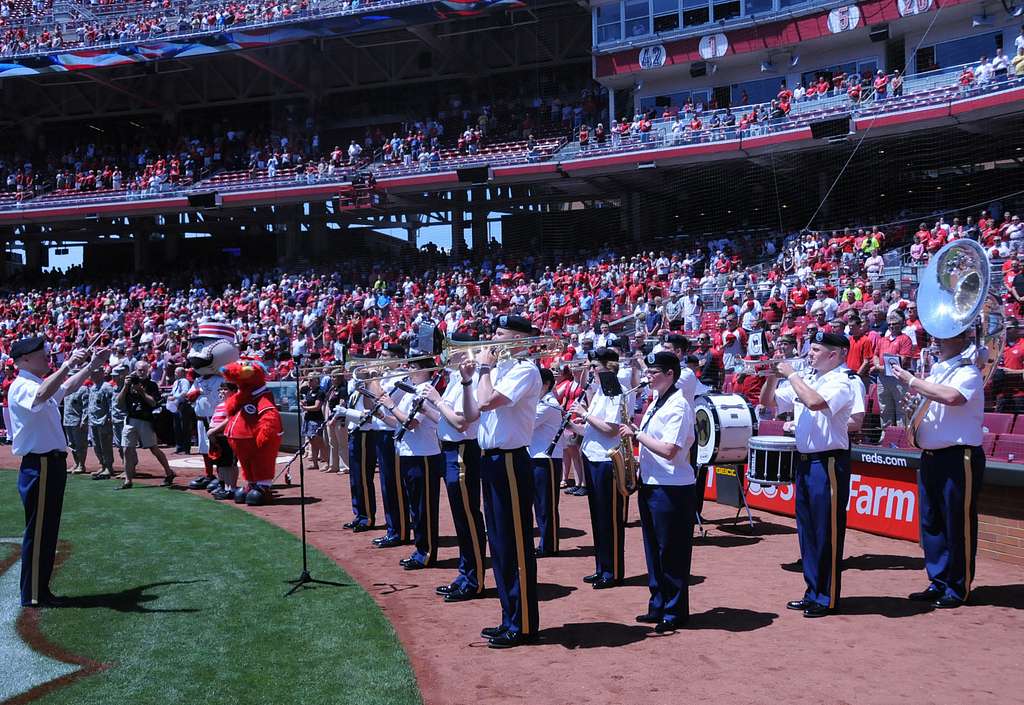 DVIDS - Images - Marines Perform at University of Oregon Baseball