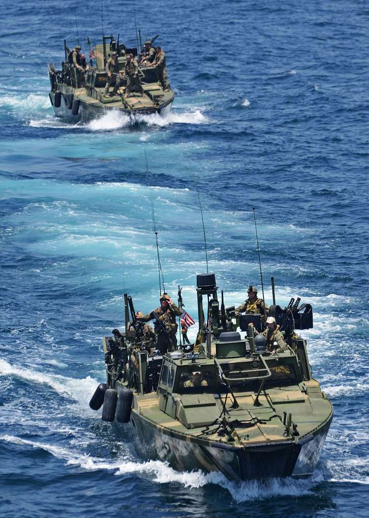 Riverine Command Boats From Riverine Squadron 2 Approach - PICRYL ...