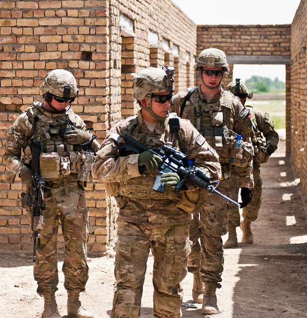 From left, Staff Sgt. Lynn Topolski, Staff Sgt. Ronald - NARA & DVIDS ...