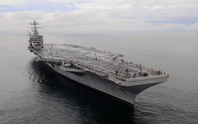 U.S. sailors aboard the aircraft carrier USS Abraham - PICRYL Public ...