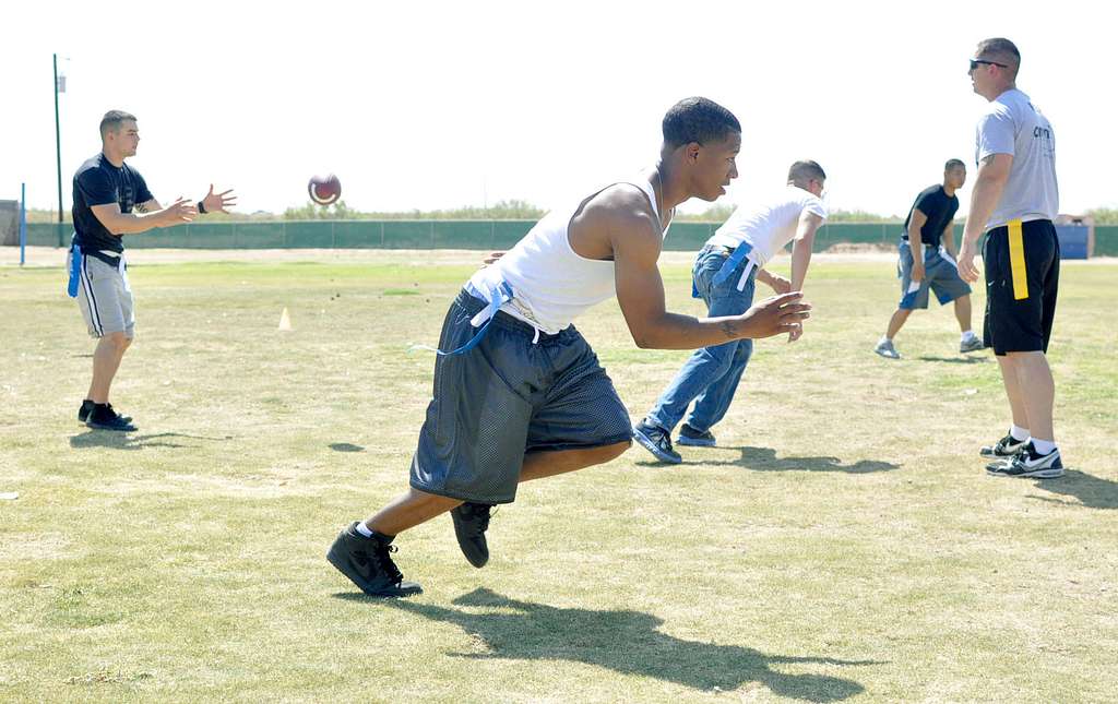 How to Play Flag Football