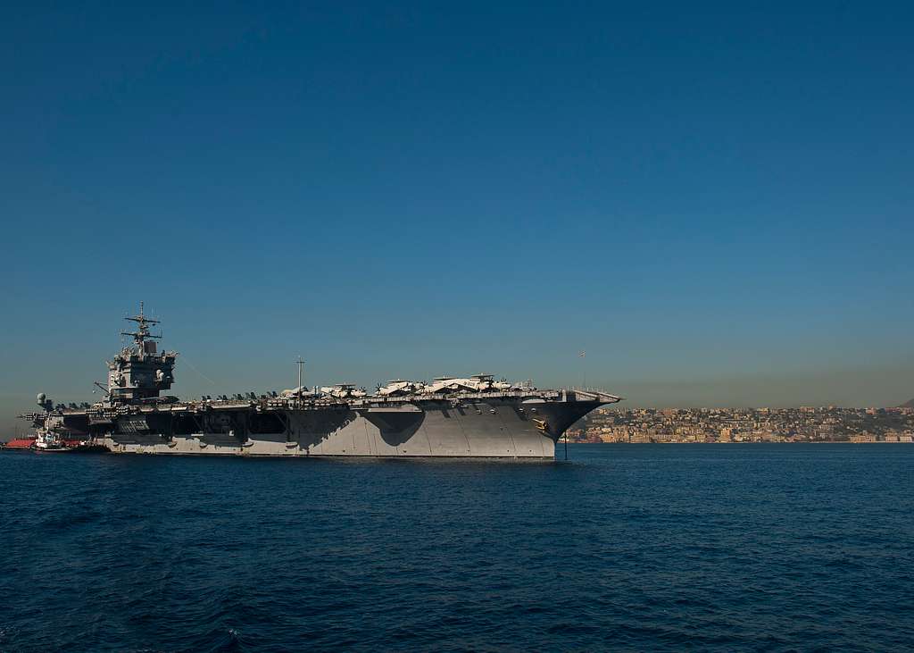 44 General views of uss enterprise cvn 65 Images: PICRYL - Public