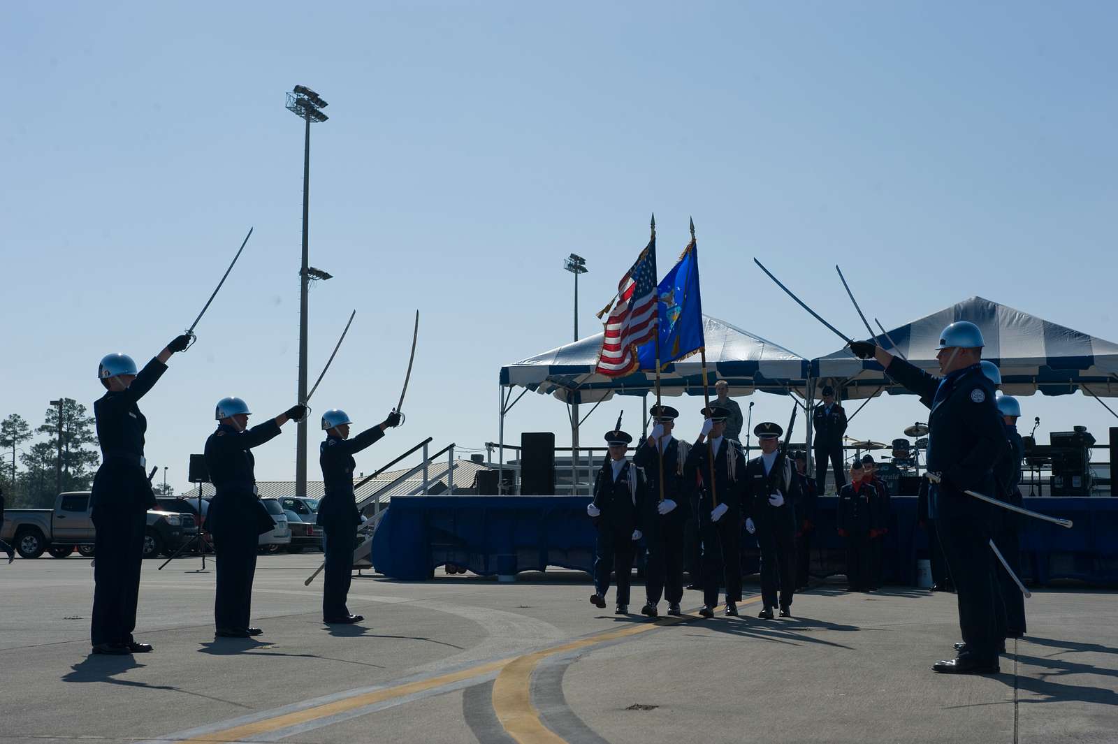 Fort Walton Beach High School Junior ROTC Cadets Exhibit - NARA & DVIDS ...