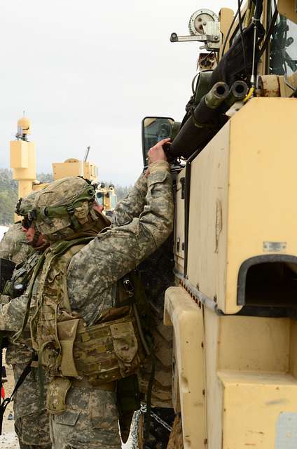 A U.S. Army Soldier From The 541st Engineer Company, - NARA & DVIDS ...